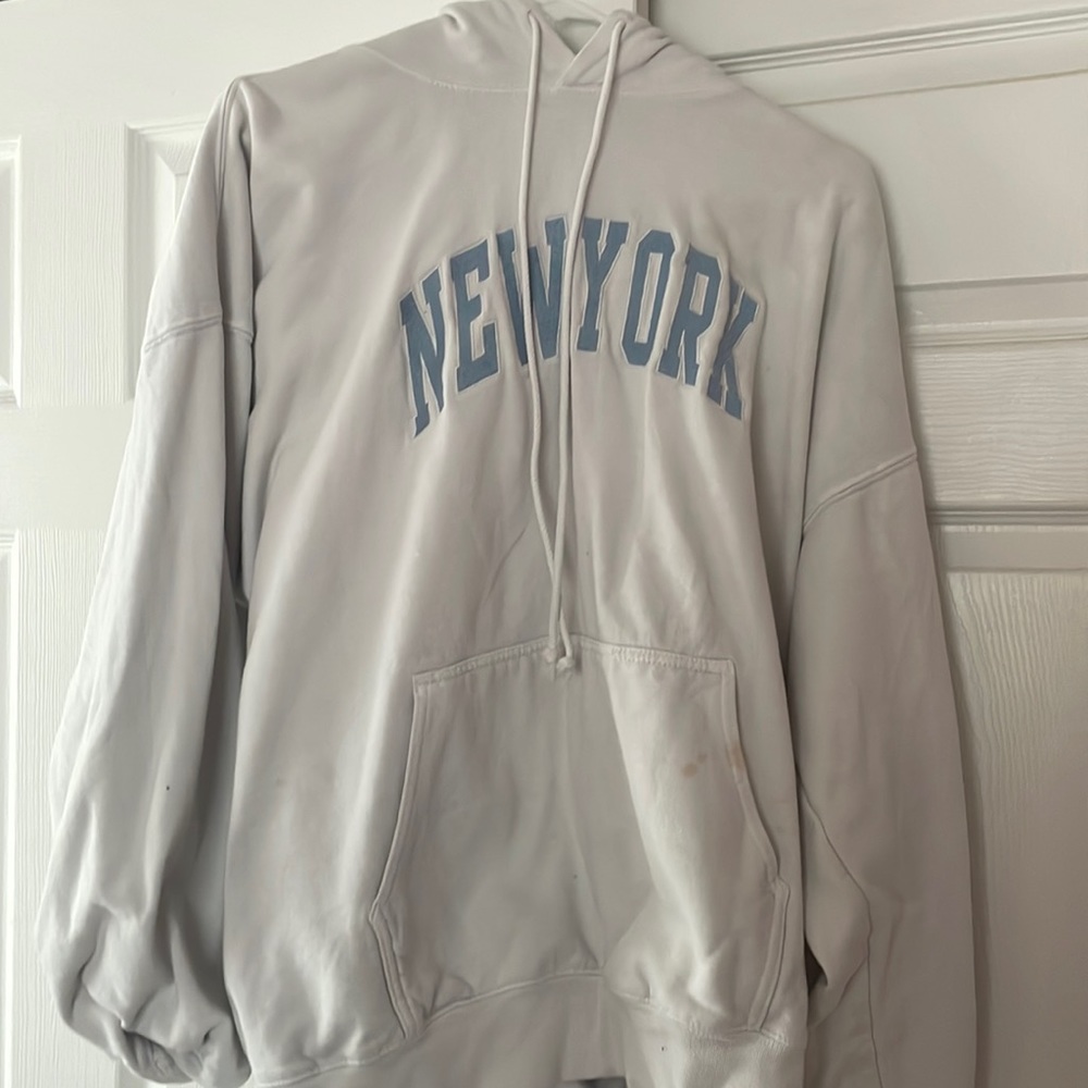 Brandy Melville “New York” graphic hoodie